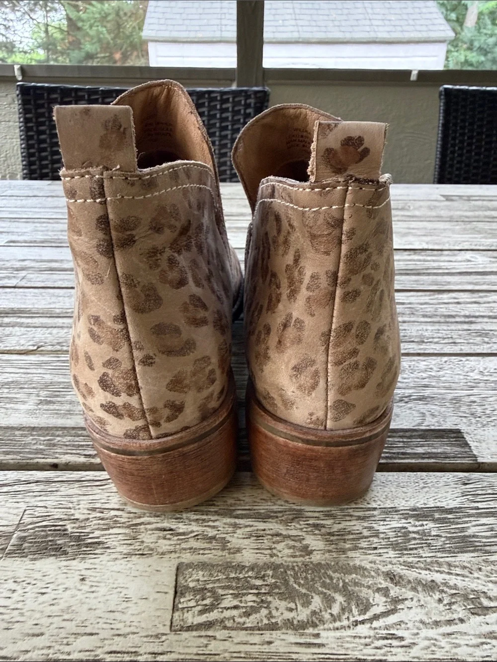 Matisse Leopard Booties / Boots womens Size 11M (11)  SMOKE FREE HOME